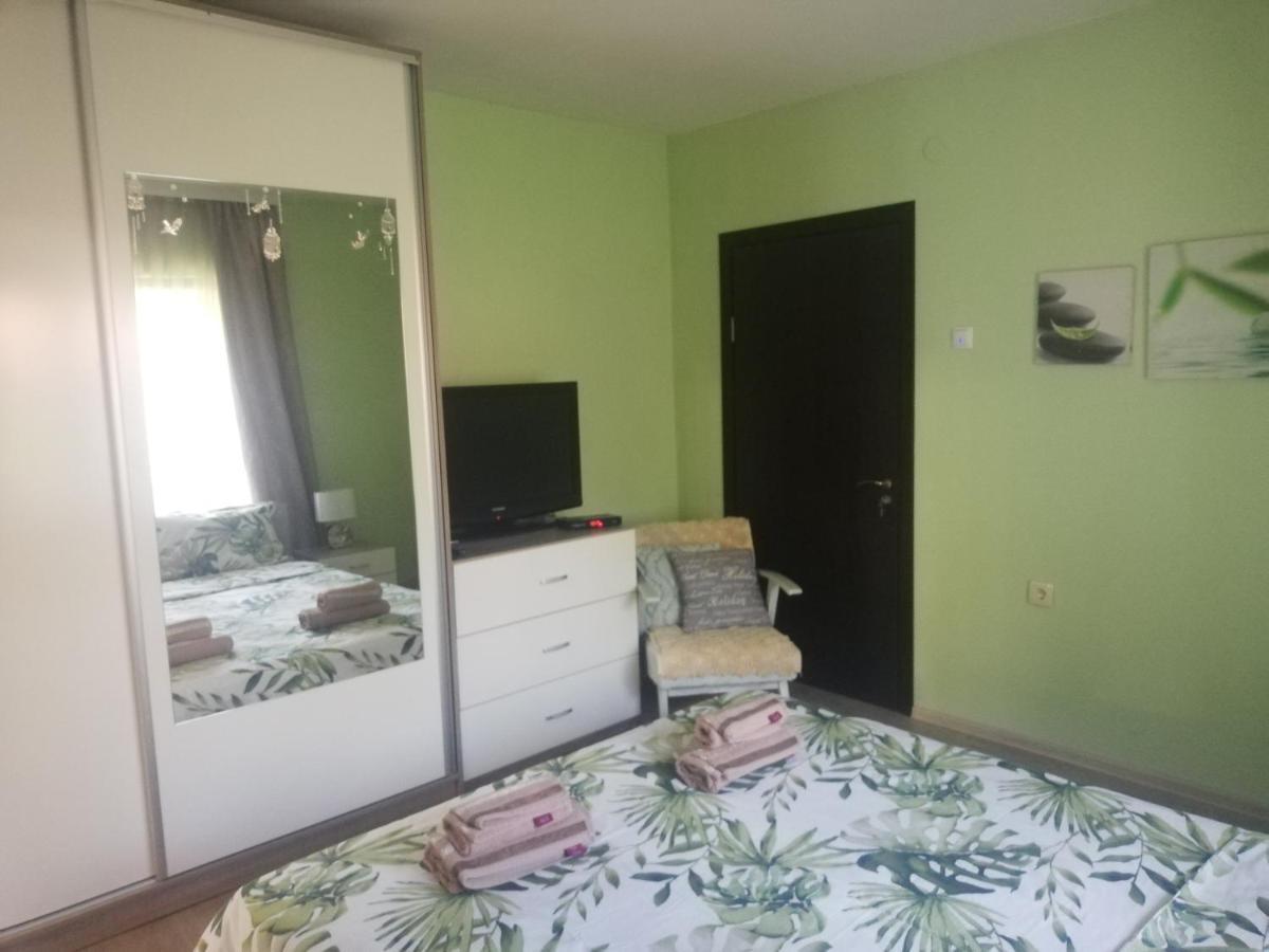 Villa Quiet Nook House Kalofer Esterno foto